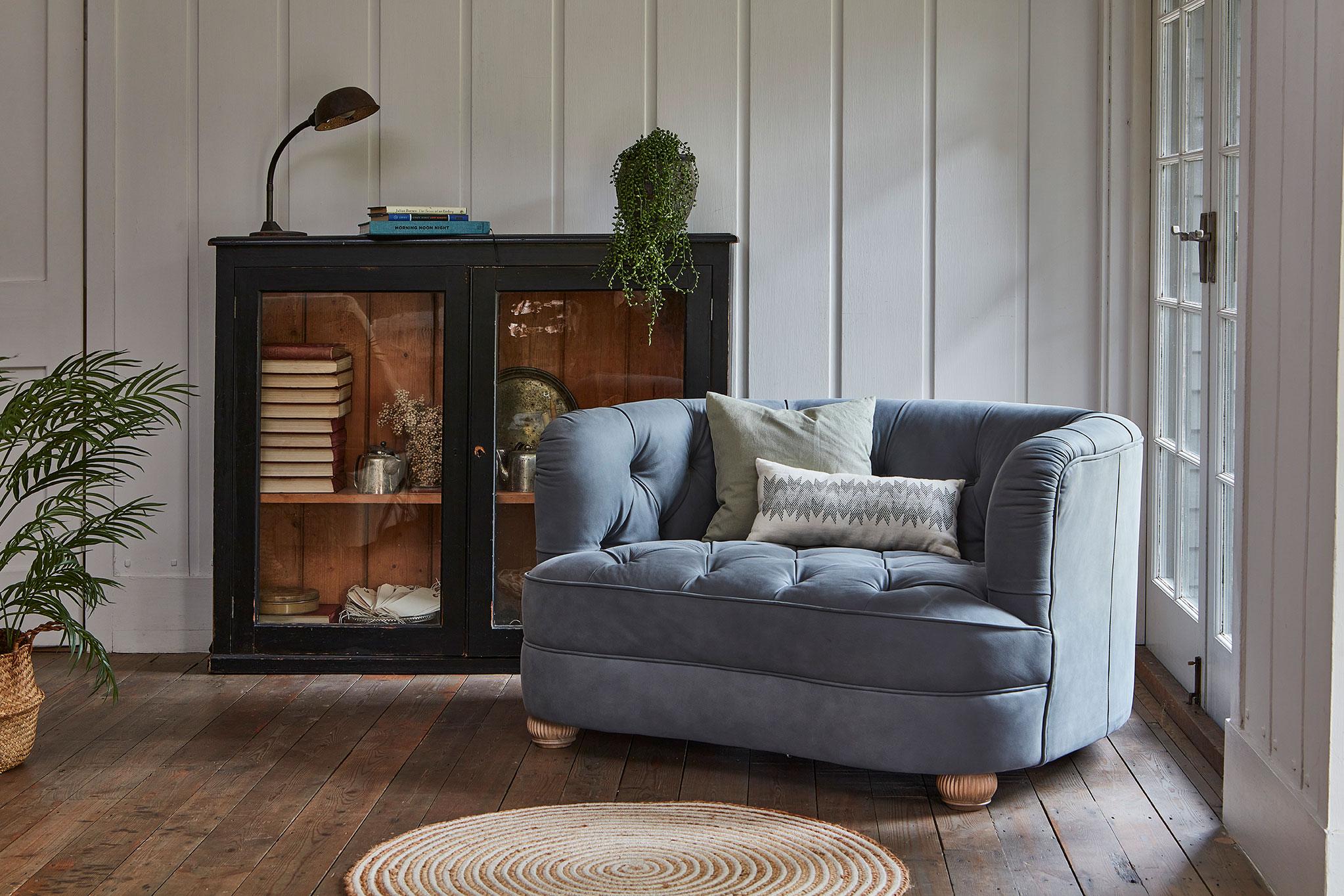 The Gosport Love Seat in Soft Touch Leather Serpantine