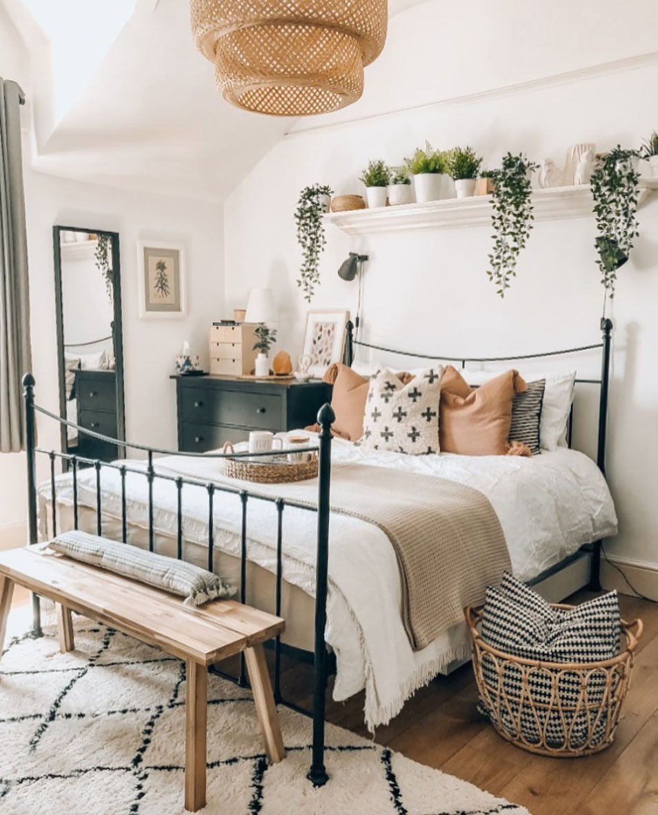 How to Create a Boho Aesthetic Room