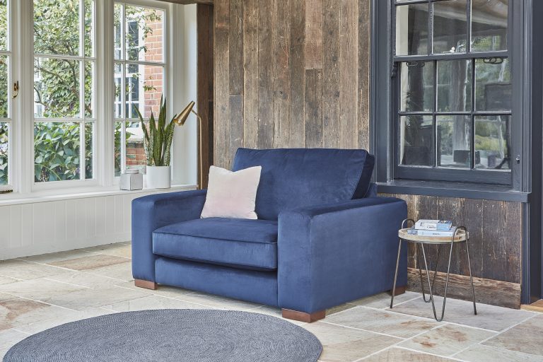 Sofa, Couch, or Settee What’s the Difference Darlings of Chelsea